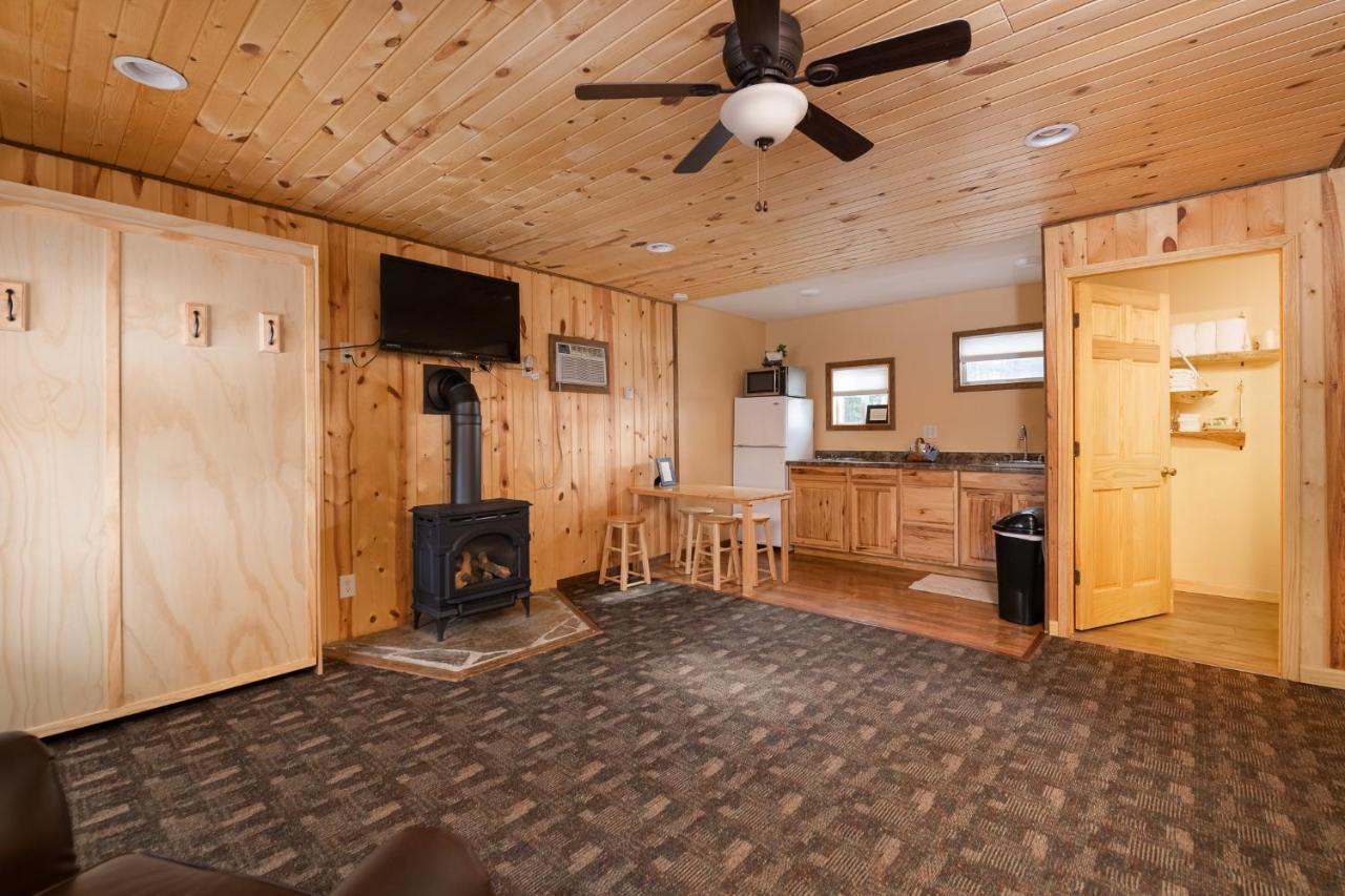 Black Elk Resort Hill City Εξωτερικό φωτογραφία